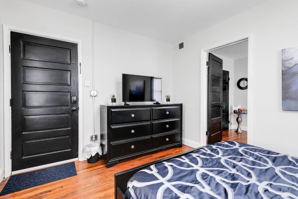 Charming, Happy 1-Bed Oasis: Rva Retreat Awaits! Richmond Exterior foto
